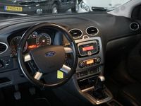 tweedehands Ford Focus Cabriolet Coupé- 2.0-16V Titanium / 1e EIG / NAP / LUXE ! ! !