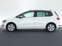 tweedehands VW Golf Sportsvan 1.2 TSI 110pk H6 Comfortline Trekhaak Parkeersensoren Stoelverwarming