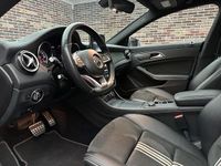Occasion Mercedes CLA200 Shooting Brake AMG 156 PK (114 kW) 2017 Grijs Stationwagen
