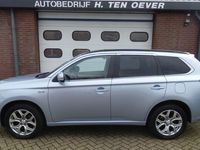 tweedehands Mitsubishi Outlander 2.0 PHEV INTENSE + XENON LEDER SCHUIFDAK