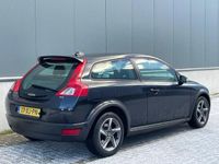 tweedehands Volvo C30 2.4i Momentum 5 CIL. NWE APK CLIMA PDC AUX NAP 2 SLEUTELS VOLLEDIGE HISTORIE AANWEZIG