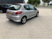 tweedehands Peugeot 206 1.4-16V Quiksilver