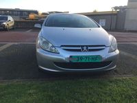 tweedehands Peugeot 307 CC 2.0-16V AircoLeder goed werkend dak