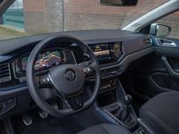 tweedehands VW Polo 1.0 TSI 116PK 5-deurs Highline Business Apple CarPlay, Clima, Navi, Virtual Cockpit.