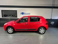 Occasion Dacia Sandero Ambiance 75 PK (55 kW) 2009 Rood Hatchback