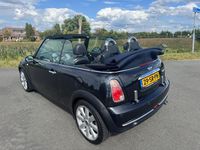 Occasion Mini Cooper Cabriolet Pepper 116 PK (85 kW) 2006 Zwart Cabriolet