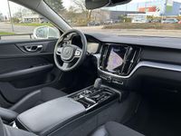 tweedehands Volvo V60 2.0 T6 Recharge AWD Business Pro Lichtmetalen velgen | Navigatie | cruise controll | BT-verbinding | Parkeerhulp 12 maanden BOVAG garantie