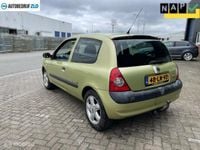 tweedehands Renault Clio II 1.4-16V Privilège/NAP/CRUISE CONTR./AIRCO