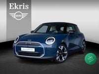 Nieuw Mini Cooper Favoured 135 kW (184 PK) 2025 Blauw Hatchback