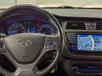 tweedehands Hyundai i20 1.0 T-GDI Comfort TREKHAAK | NAVIGATIE | PARKEERCA