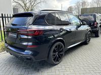 tweedehands BMW X5 xDrive45e M-Sport Black Optic, Comfort stoelen Merino Coffee/ Koeling/ Memory, Pano Sky Lounge, Driving Ass+, Head-Up, Bowers & Wilkins Diamond, Laser, Keyless, Actieve best, Surround Viuw, Ambiente Air/ Bagage/ entert./Innovation Pakket, Live Dash