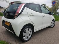 tweedehands Toyota Aygo 1.0 VVT-i x-play/AIRCO/5DRS/Incl. BTW