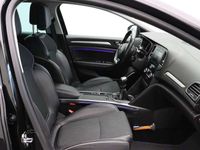 tweedehands Renault Mégane IV 1.2 TCe Bose | Dealer onderhouden! | Trekhaak | Parkeersensoren voor/achter | LMV | Navigatie | Climate control |