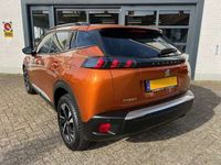 tweedehands Peugeot 2008 1.2 PureTech Allure | Stoelverwarming | PDC |