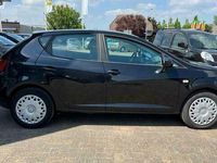 tweedehands Seat Ibiza 1.6 Stylance 5-deurs navigatie climate controle cruise controle elektrische ramen+spiegels Apk 01-09-2022