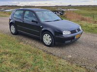 Occasion VW Golf IV Trendline 2001 Zwart (metallic) Hatchback