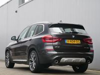 tweedehands BMW X3 sDrive20i 170 Pk Automaat Launch Edition High Executive Navigatie / Leder / Camera / Keyless