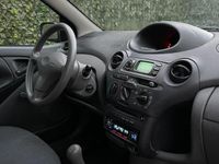 tweedehands Toyota Yaris 1.0-16V VVT-i YORIN