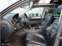 tweedehands VW Touareg 3.0 TDI R-line FULL OPTIONS EXPORTPRIJS