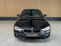 tweedehands BMW 320 3-SERIE Touring i Executive NL auto | LED verlichting | Navi | Cruise controle