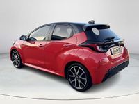 Occasion Toyota Yaris Executive 116 PK (85 kW) 2021 Rood Hatchback