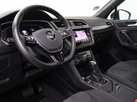 tweedehands VW Tiguan 1.5 TSI ACT Highline Business R | 150 PK | Automaat | Trekhaak | Elektrisch bedienbaar panoramadak |