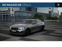 Nieuw BMW 330 Comfort Edition 184 PK (135 kW) 2025 Grijs Sedan