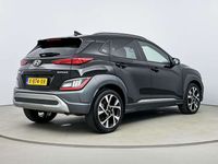 tweedehands Hyundai Kona 1.6 T-GDI Fashion Aut. 198pk | Stoel + stuurverwarming | Adaptive cruise | 18" Lm-wielen | Navigatie | Camera |