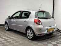Occasion Renault Clio R.S. Dynamique 111 PK (81 kW) 2009 Zilver (metallic) Hatchback