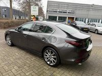 Occasion Mazda 3 Luxury 187 PK (137 kW) 2021 Grijs Sedan