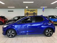 Occasion Toyota Yaris Hybrid Edition 116 PK (85 kW) 2024 Blauw (metallic) Hatchback