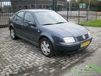 Occasion VW Bora Comfortline 105 PK (77 kW) 2001 Blauw Sedan