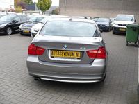 Occasion BMW 318 2010 Grijs (metallic) Sedan
