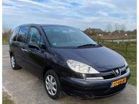 tweedehands Peugeot 807 2.2 SR Premium