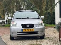 Occasion Kia Picanto 65 PK (47 kW) 2004 Grijs Hatchback