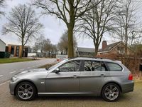 Occasion BMW 325 Sport Line 218 PK (160 kW) 2009 Grijs (metallic) Stationwagen