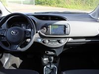tweedehands Toyota Yaris 1.5 Hybrid Dynamic | Rijklaar | ''Trekhaak'' | Navi | Clima | Bluetooth | Camera | DAB+ | Cruise | LMV