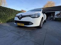 Occasion Renault Clio GrandTour Night&Day 90 PK (66 kW) 2015 Wit Stationwagen