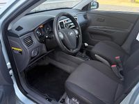 Occasion Kia Rio 97 PK (71 kW) 2008 Grijs Hatchback