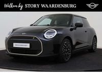 Occasion Mini Cooper SE Favoured 160 kW (218 PK) 2024 Zwart Hatchback
