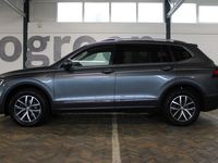 tweedehands VW Tiguan Allspace 1.5 TSI Comfortline Business 7p. | Automaat | Trekhaak | Parkeersensoren v + a | Key less start | Apple CarPlay | Navigatie | Adaptive cruise | Elektr. Achterklep | Draadloos tel. laden | 1e eigenaar |