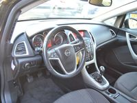 tweedehands Opel Astra Sports Tourer 1.4 Turbo Edition trekhaak, airco,