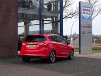 Occasion Ford Fiesta ST-Line 101 PK (74 kW) 2018 Rood Hatchback