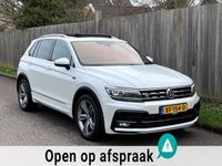 tweedehands VW Tiguan 2.0 TDI DSG Full R-line Panoramadak Xenon LED!