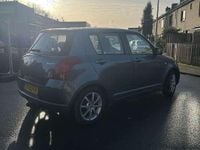 Occasion Suzuki Swift 92 PK (67 kW) 2007 Grijs Hatchback