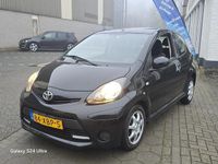 Occasion Toyota Aygo 68 PK (50 kW) 2012 Zwart Hatchback