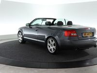 tweedehands Audi A4 Cabriolet 4.2 V8 S4 quattro / 344pk / CAMERA /