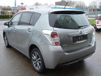 tweedehands Toyota Verso 1.8 VVT-i Business