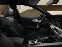 tweedehands Audi A4 Limousine 35 TFSI S edition Competition - elec weg klapbare trekhaak - ACTIE