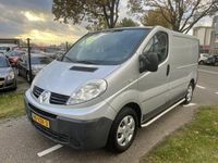 tweedehands Renault Trafic 2.0 dCi T29 L1H2 | Nette Bestelauto! | Airco | Sidebars | Bank | Trekhaak | Navigatie